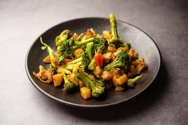 Brocoli rôti avec pomme de terre